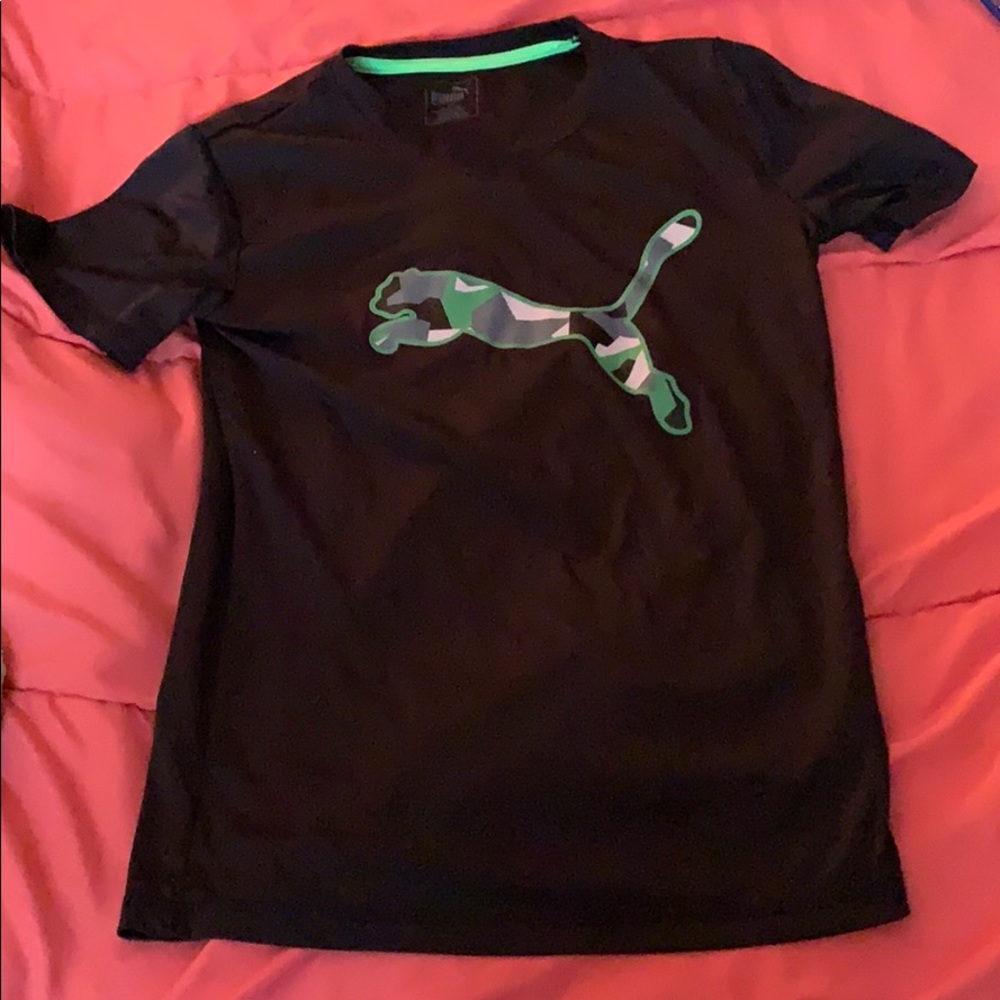 Boys puma T-shirt